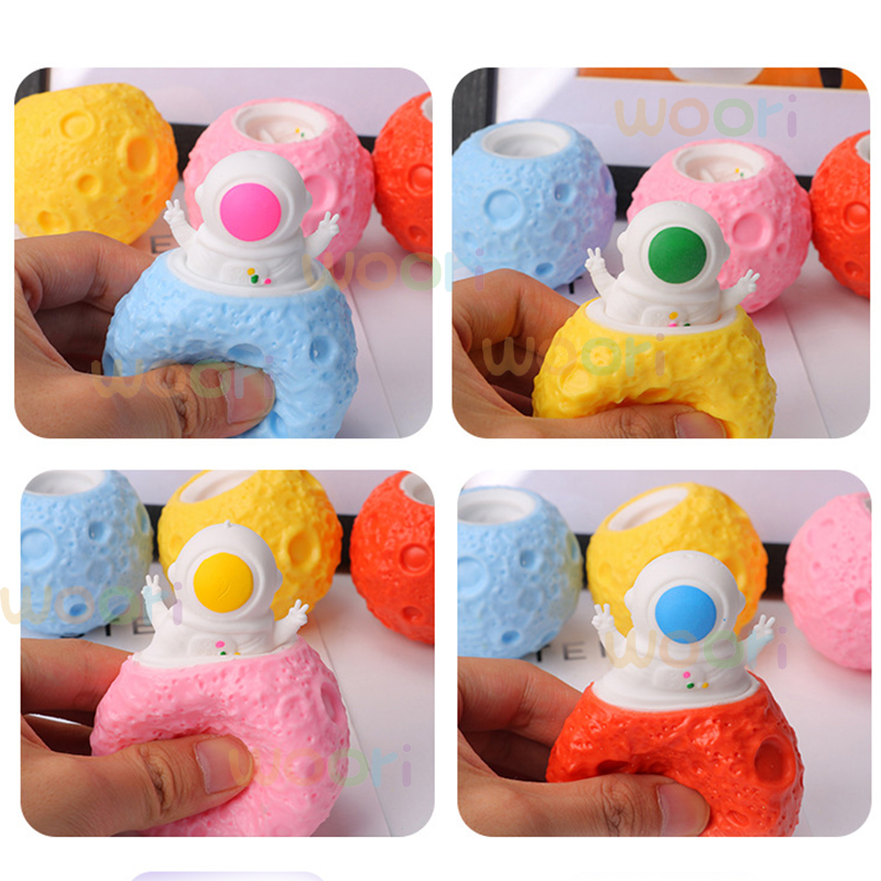 Squeeze Astronauts Planet TPR  - Photography Jokes review and price
